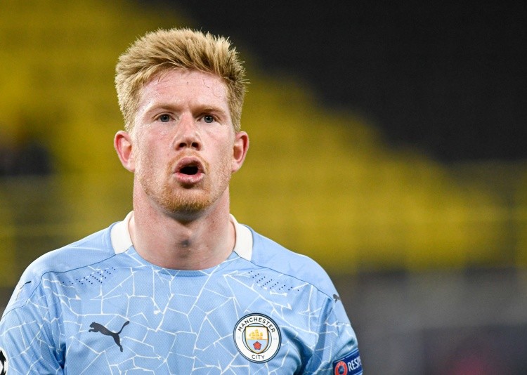 巴萨联赛大名单：什琴斯尼因肠胃炎未能入选，阿劳霍继续缺席（巴萨联赛名单出炉：什琴斯尼因肠胃炎落选，阿劳霍仍缺席）