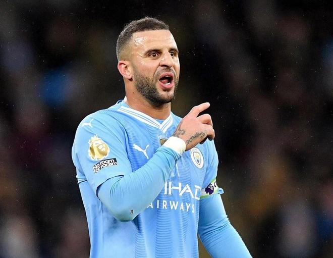 国际足联拟推新越位规则，或影响全球战术体系（国际足联酝酿调整越位规则，或重塑全球战术格局）