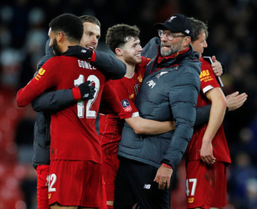 本赛季仅快船在三节结束落后时没赢过球，共计0胜14负（本季仅快船三节落后未曾翻盘：0胜14负）