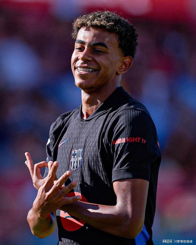 凯恩补时绝平，拜仁德甲对阵柏林联合仍保持不败（凯恩补时救主，拜仁德甲对柏林联合不败纪录延续）