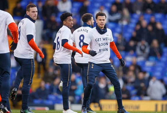 超残阵勇士终结两连败！库追巴等六人缺席 出场10人全有进球五人上双（伤兵满营的勇士止住两连败：库追巴等六将缺阵，10人出战全员得分、5人上双）